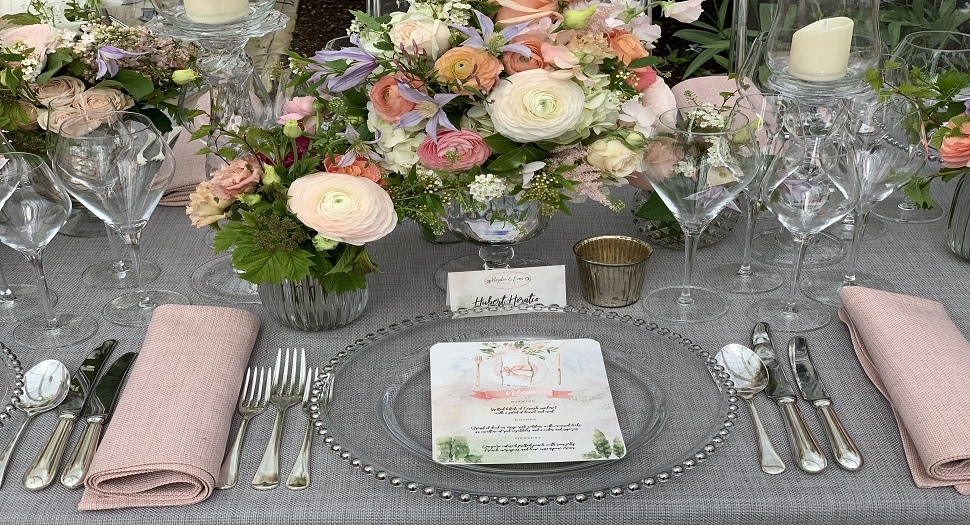 Linen Hire chair cover Hire Tablecloths Napkins Table Linen